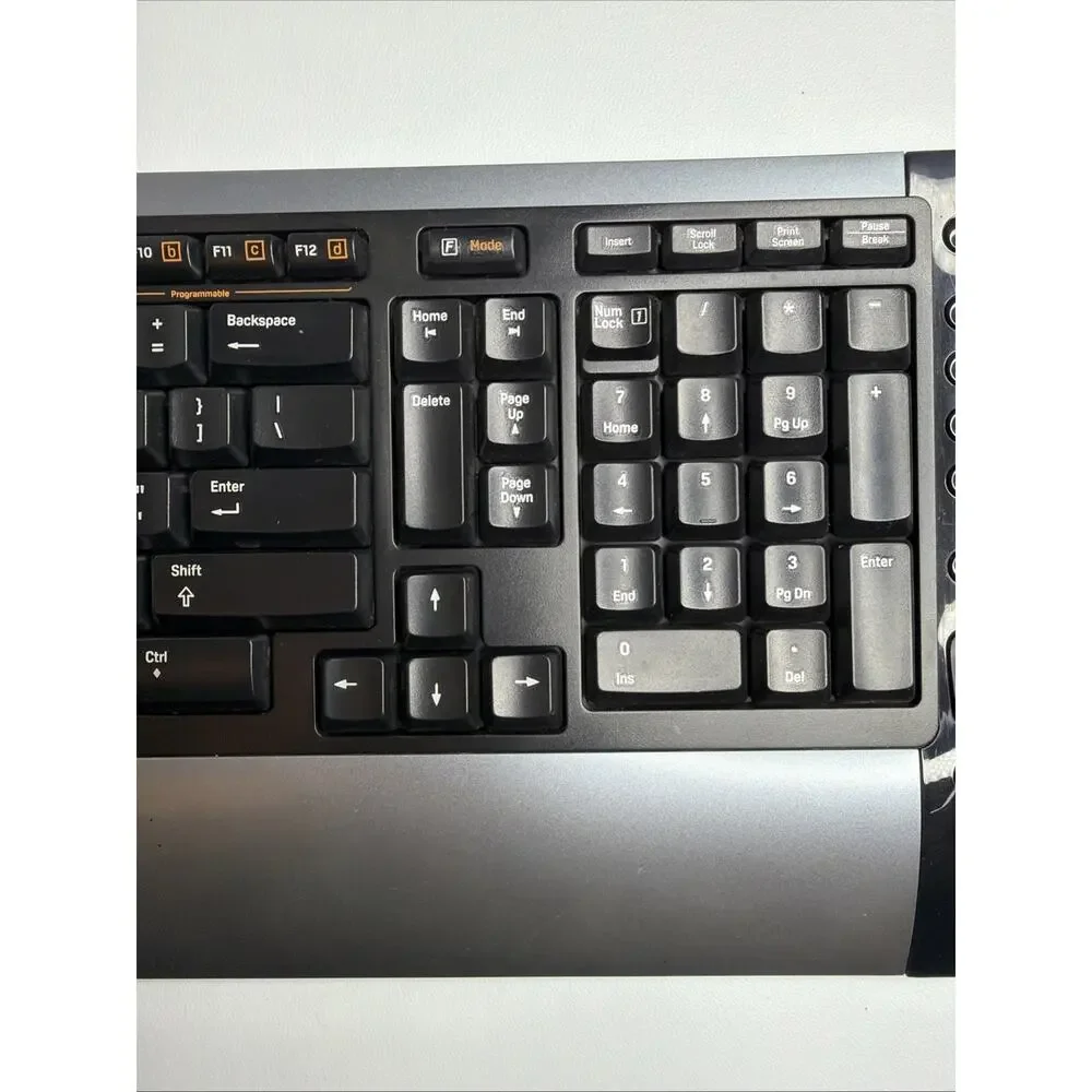 Logitech excellent pre